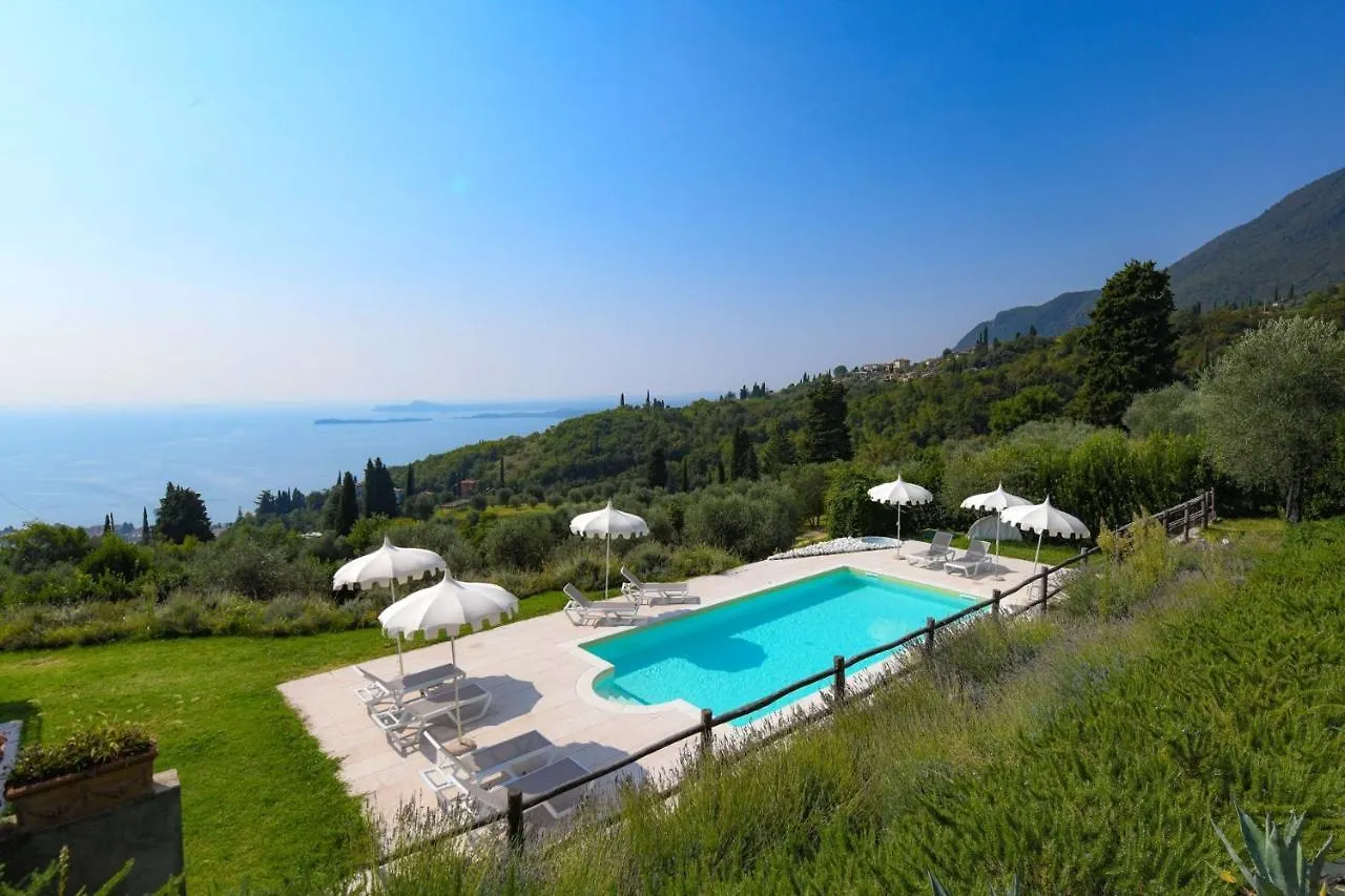 Apartment Ca Rossa Ibisco By Garda Fewo Toscolano Maderno Italy