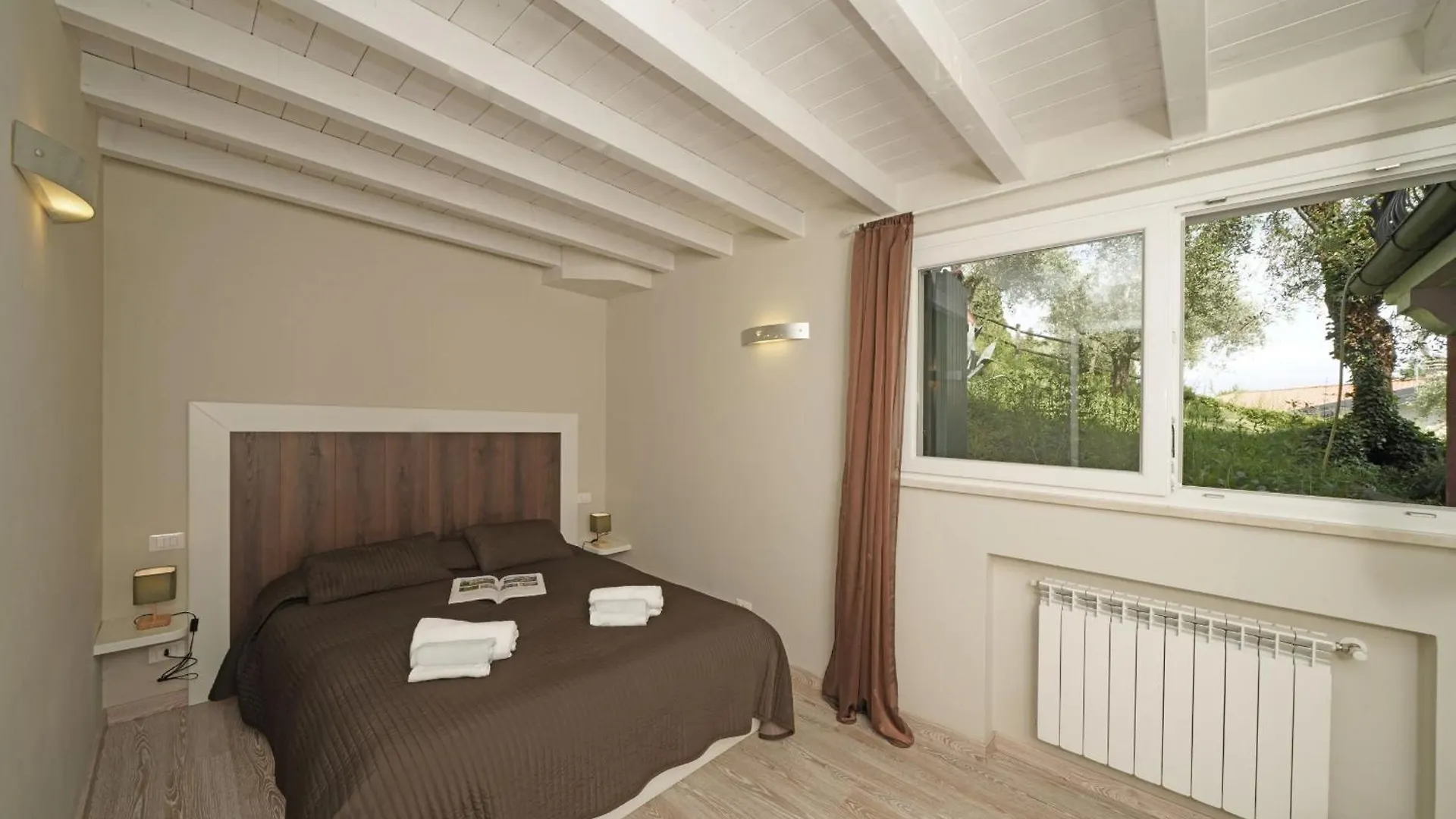 Ca Rossa Ibisco By Garda Fewo Toscolano Maderno Apartment